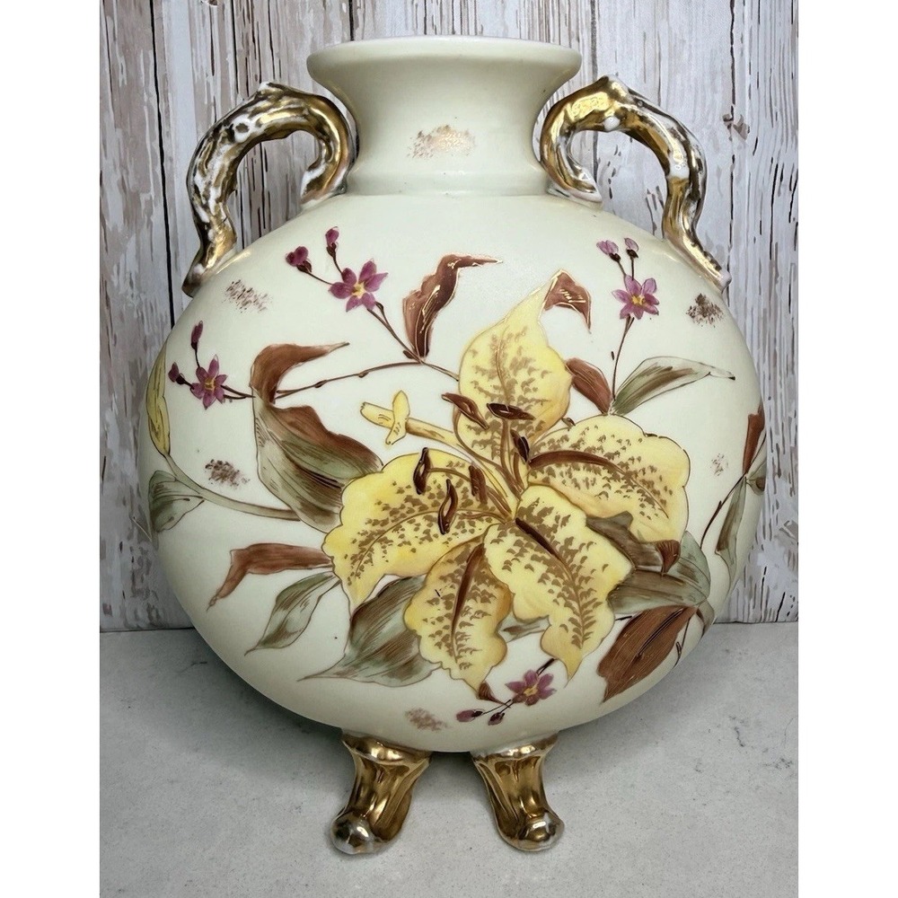 Antique Bohemian Austrian Porcelain Vase Hand Painted Lily Gilt Feet 7.5"